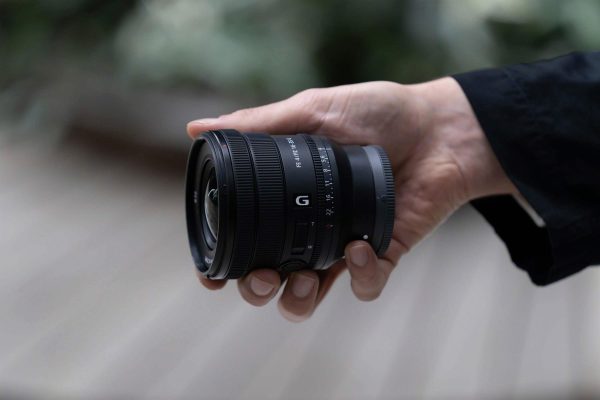 Sony Alpha FE PZ 16-35mm F4 G Full Frame Power Zoom Lens-10