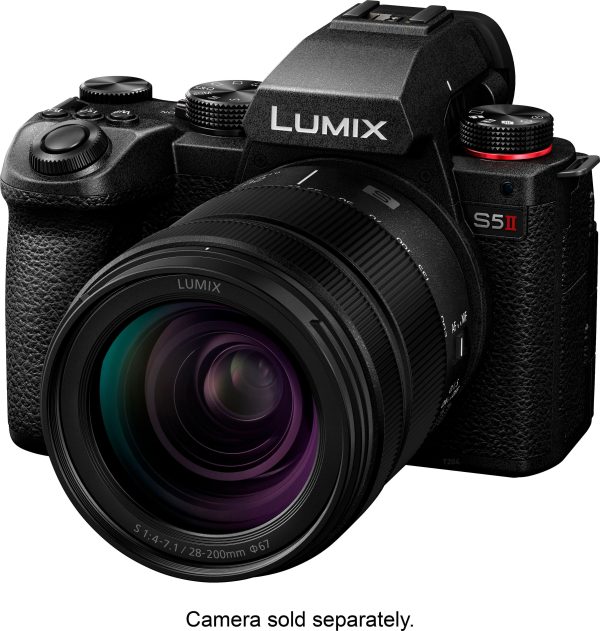 Panasonic LUMIX S 28-200mm F4-7.1 MACRO Lens for Travel-6